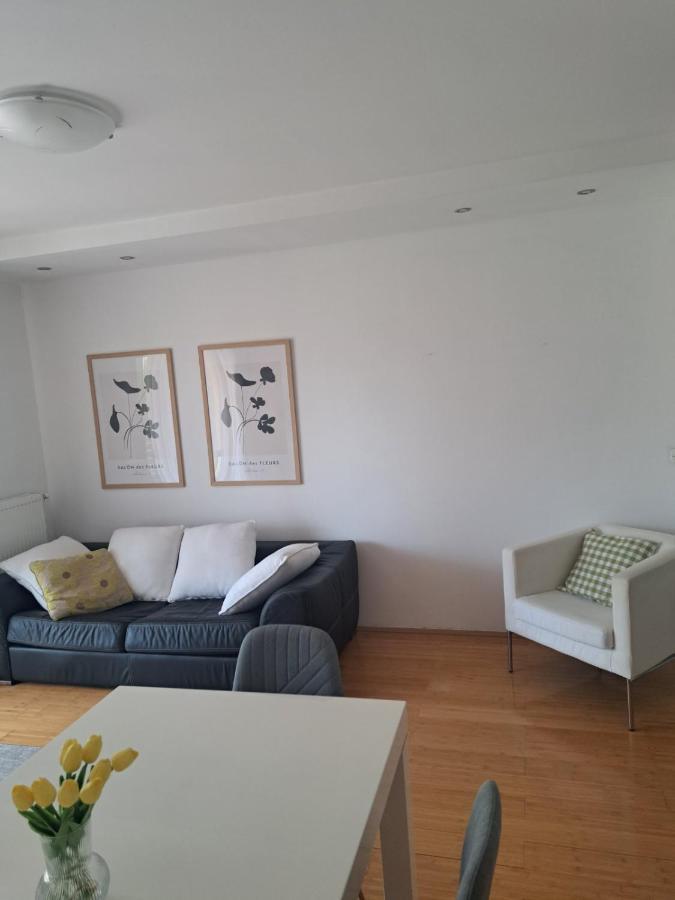 Apartment Teanta *